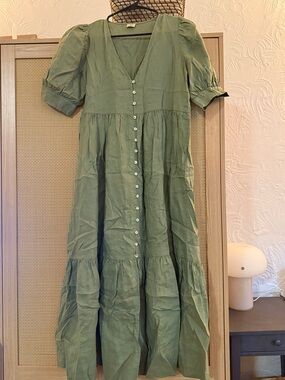 Wilfred Linen Olive Button-Front Puff Sleeve Tiered Maxi Dress